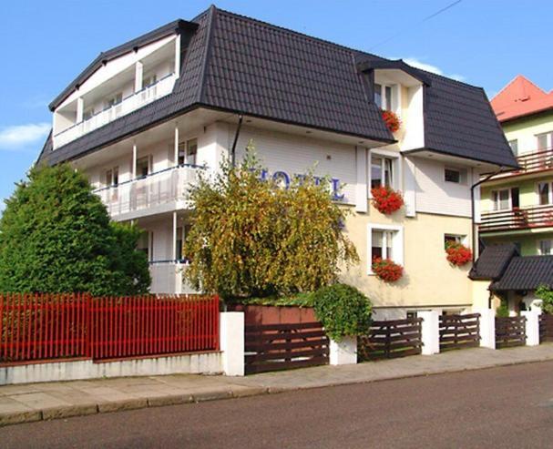 Hotel Europa Jastrzębia Góra エクステリア 写真